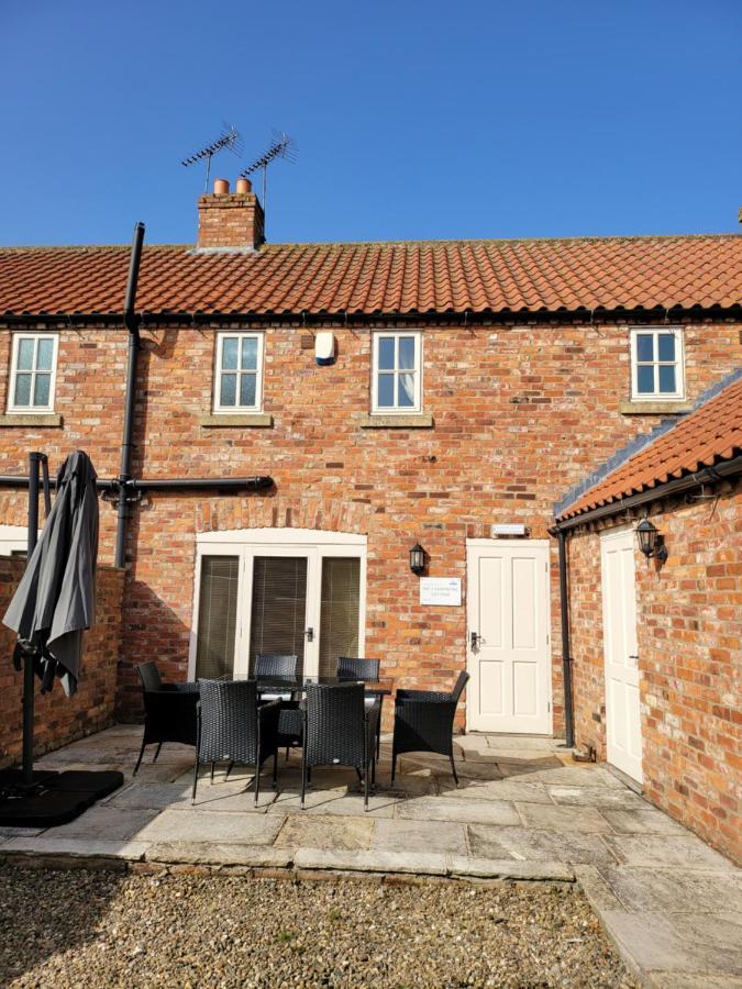 The Blue Bell Inn Weaverthorpe Εξωτερικό φωτογραφία